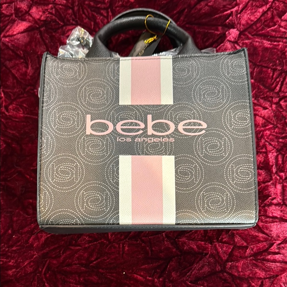 NWT Bebe Gray and Pink Tote with Sophisticated Design